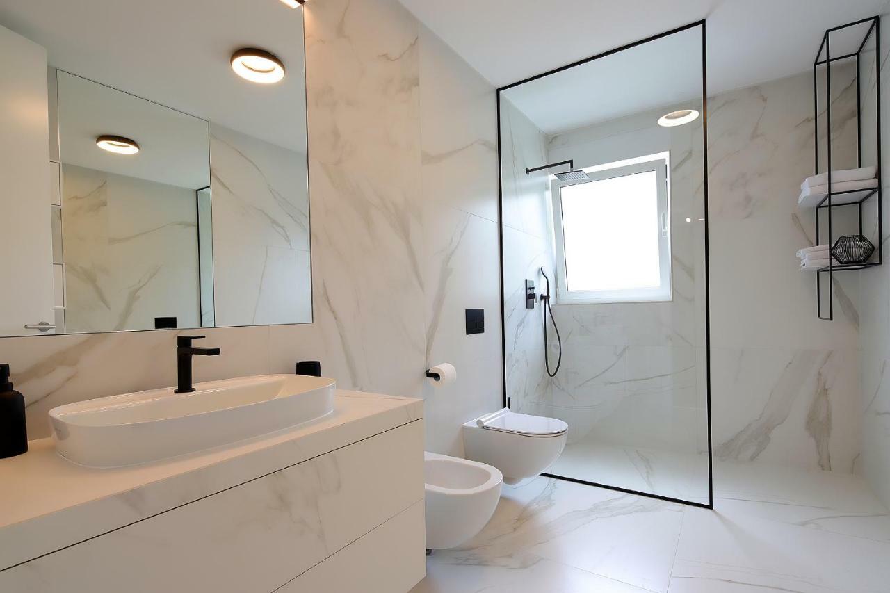 Stylish Apartment 100 M From The Beach Опатия Екстериор снимка