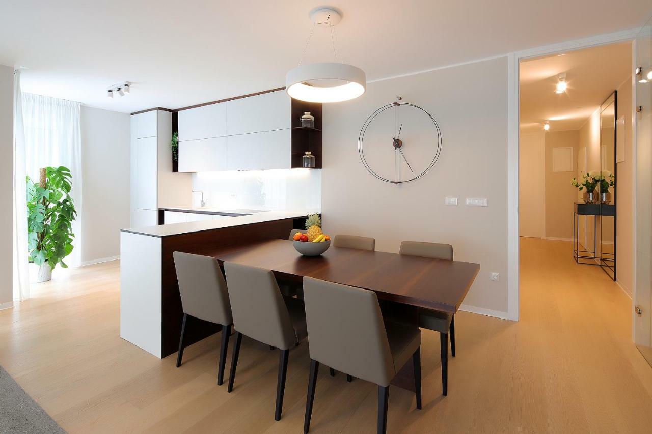 Stylish Apartment 100 M From The Beach Опатия Екстериор снимка