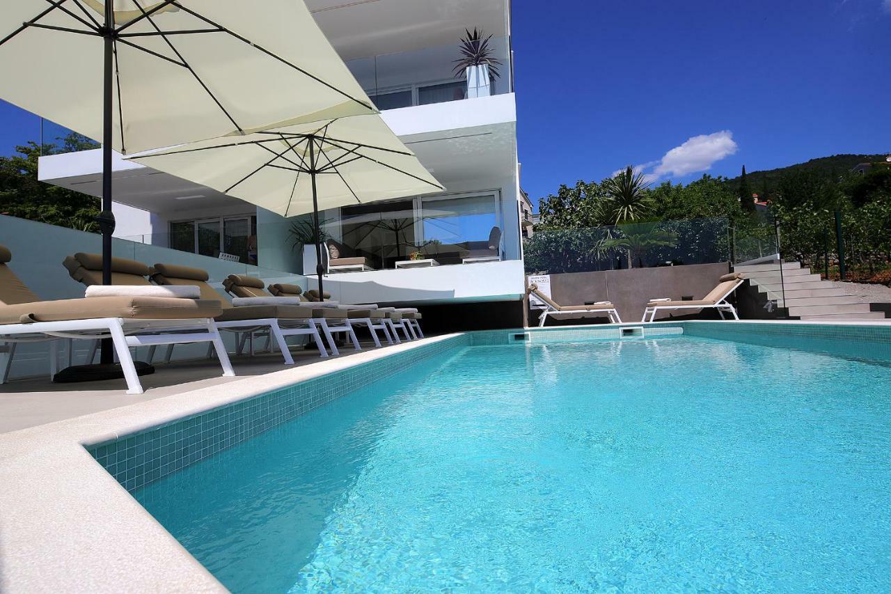Stylish Apartment 100 M From The Beach Опатия Екстериор снимка