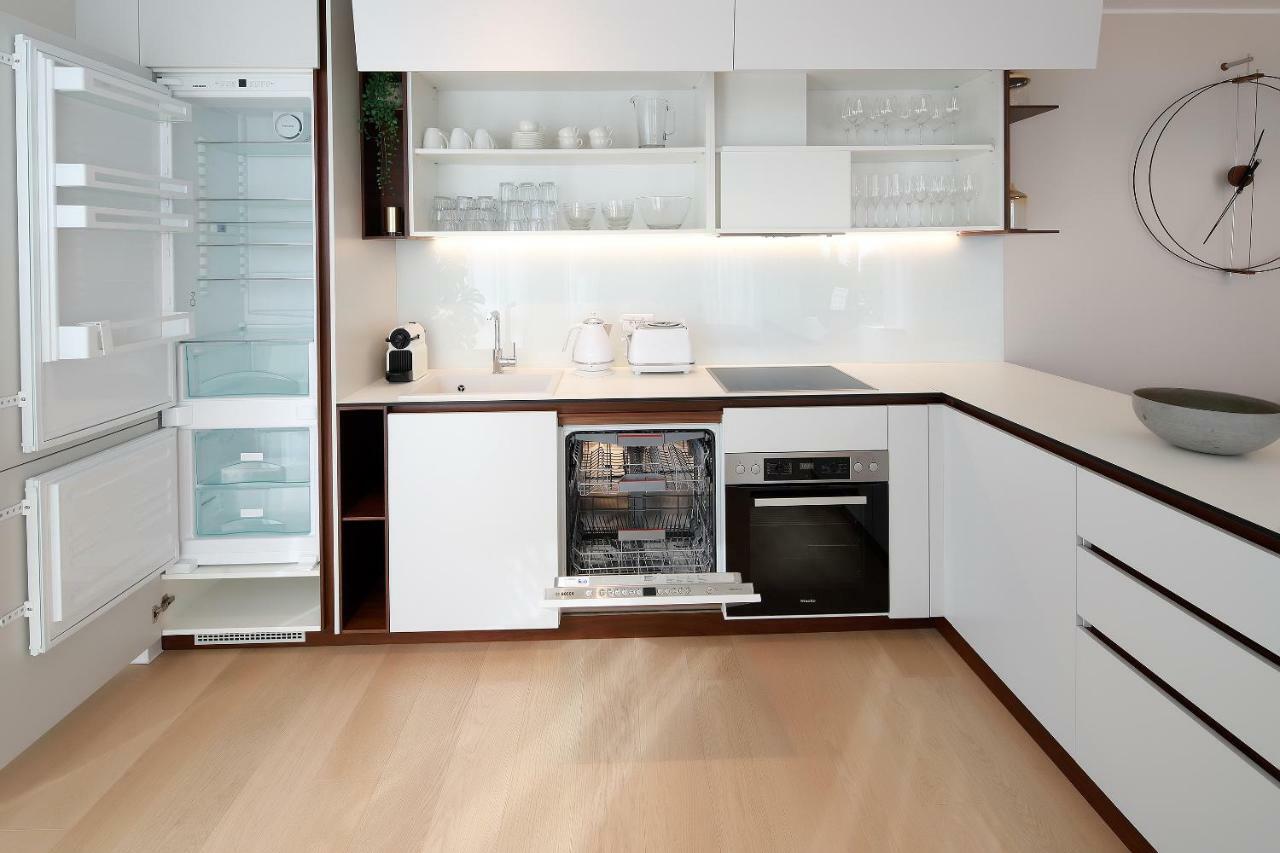 Stylish Apartment 100 M From The Beach Опатия Екстериор снимка
