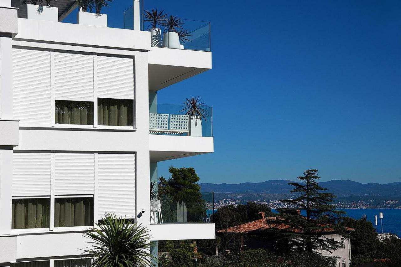 Stylish Apartment 100 M From The Beach Опатия Екстериор снимка